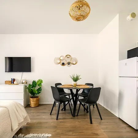 Apartment Marone *