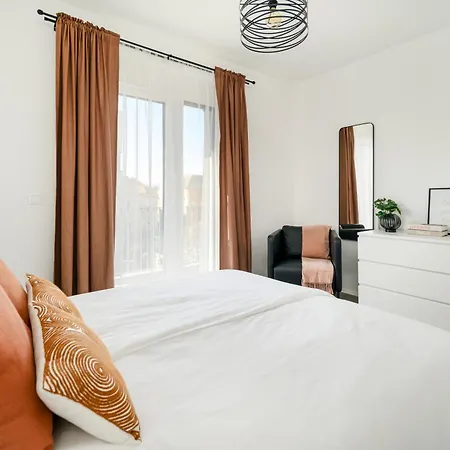 Marone Apartment *
