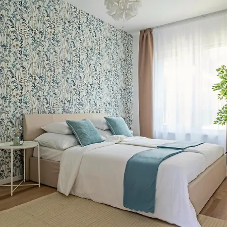 Marone * Budapest