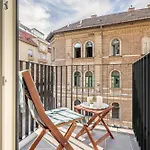 Apartament Marone *